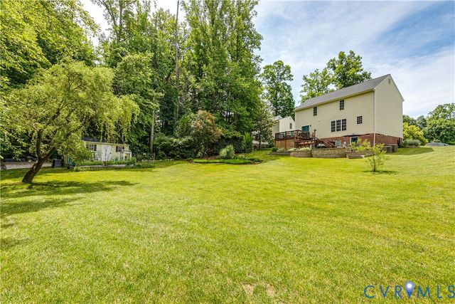 1013 Amber Meadows Pl, Midlothian, VA 23114