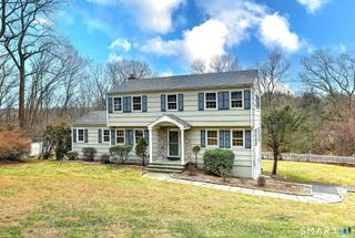 25 Shelter Rock Road, Trumbull, CT 06611