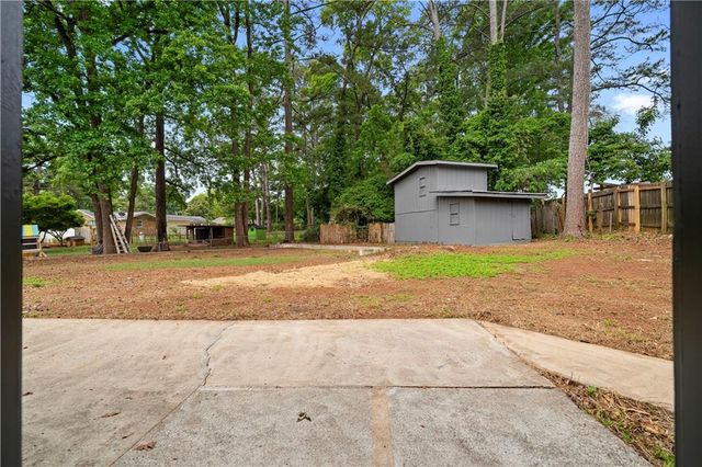6577 Randall Mark Drive, Morrow, GA 30260