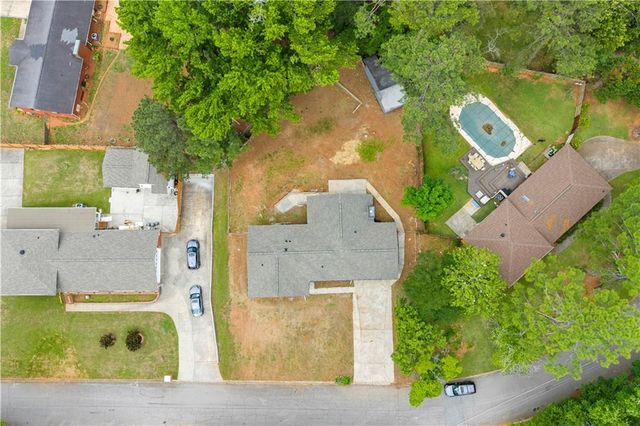 6577 Randall Mark Drive, Morrow, GA 30260