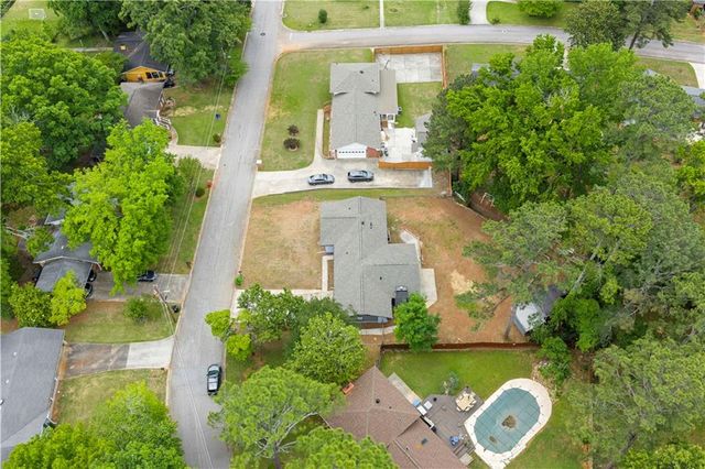 6577 Randall Mark Drive, Morrow, GA 30260