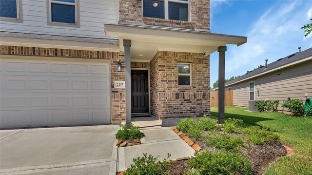 2147 Twisted Cedar Court, Conroe, TX 77301