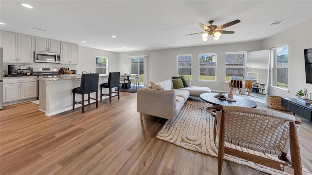 2147 Twisted Cedar Court, Conroe, TX 77301