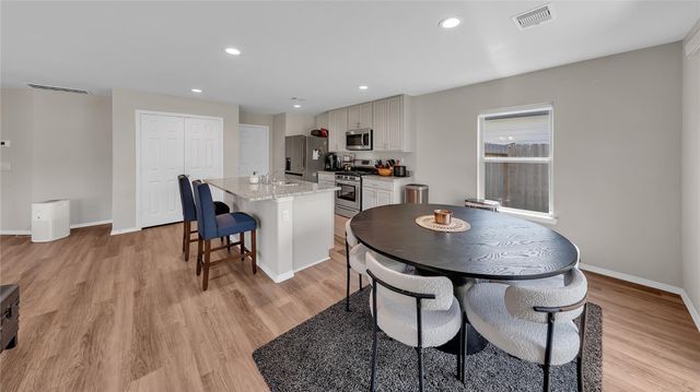 2147 Twisted Cedar Court, Conroe, TX 77301