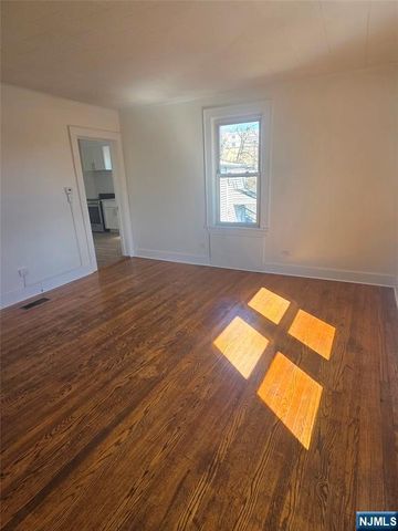 828 Kinderkamack Road, River Edge, NJ 07661