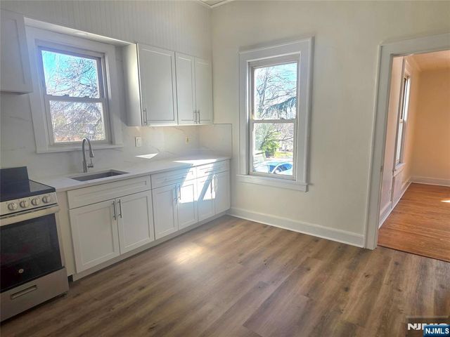 828 Kinderkamack Road, River Edge, NJ 07661