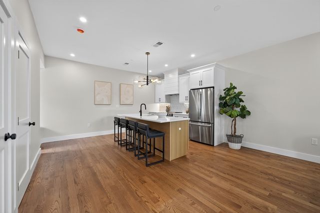 2 Readfield Place 5, Boston, MA 02119