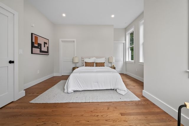 2 Readfield Place 5, Boston, MA 02119