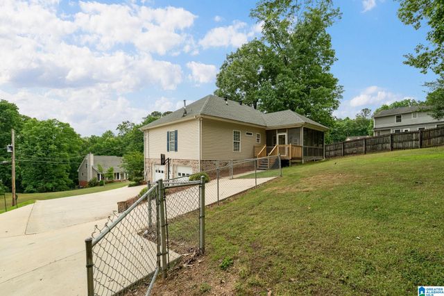7017 FOX CREEK DRIVE, Trussville, AL 35173