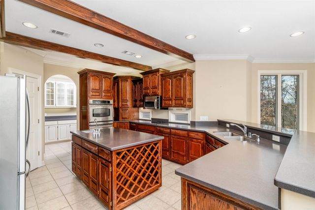 44 Olmedo Way, Hot Springs Village, AR 71909