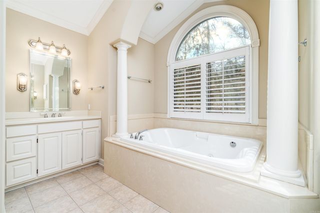 44 Olmedo Way, Hot Springs Village, AR 71909