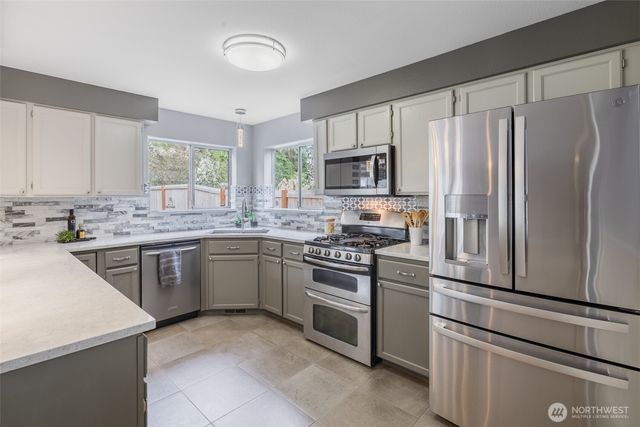 21741 130th Avenue SE, Kent, WA 98031