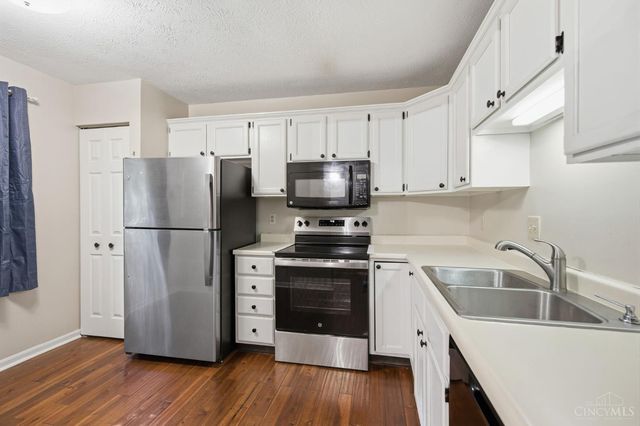5608 Brooks Holding, Miami Twp, OH 45150