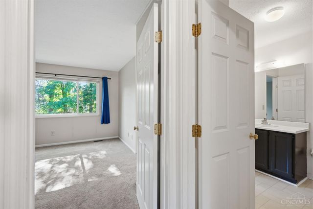 5608 Brooks Holding, Miami Twp, OH 45150