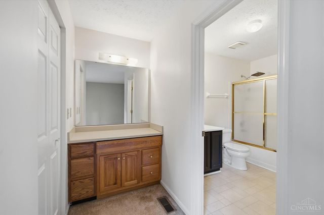 5608 Brooks Holding, Miami Twp, OH 45150