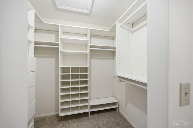 5608 Brooks Holding, Miami Twp, OH 45150