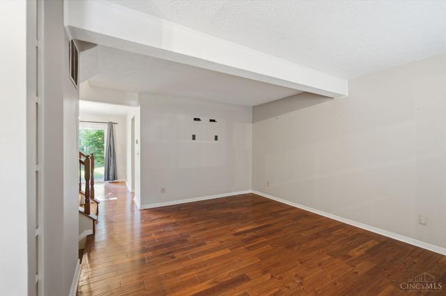 5608 Brooks Holding, Miami Twp, OH 45150
