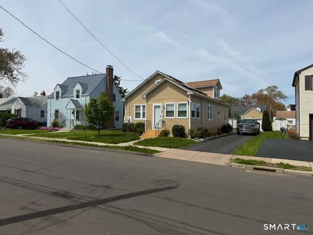 56 Tredeau Street, Hartford, CT 06114