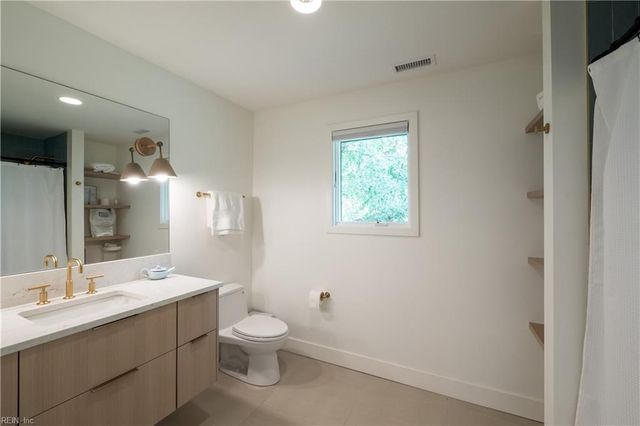 1815 N Alanton DR, Virginia Beach, VA 23454