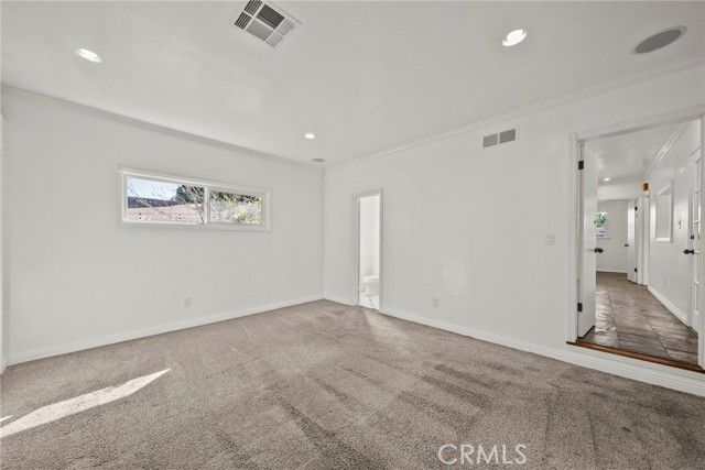 8936 Woodley Avenue, North Hills (los Angeles), CA 91343