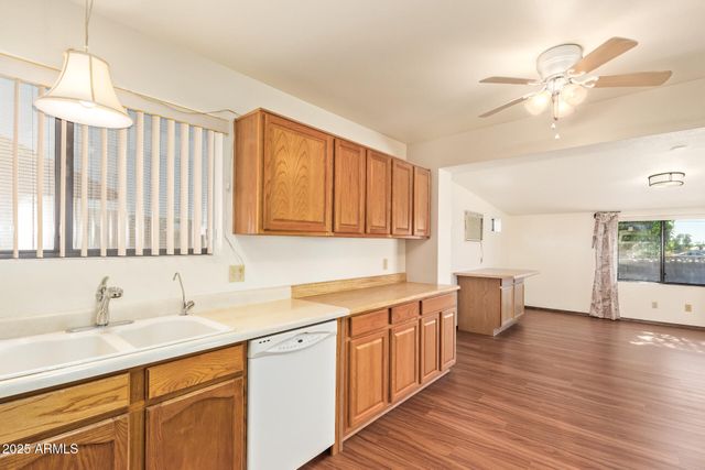 1717 W 15TH Lane, Apache Junction, AZ 85120