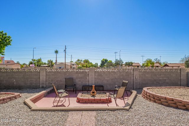 1717 W 15TH Lane, Apache Junction, AZ 85120