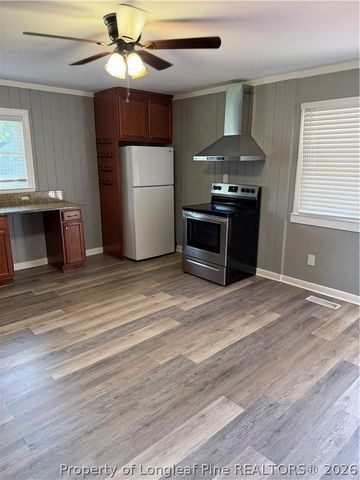 1747 Wayne Lane, Fayetteville, NC 28304
