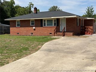 1747 Wayne Lane, Fayetteville, NC 28304