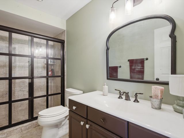 18036 N Lauren Drive, Clinton Twp, MI 48038
