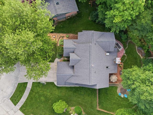 18036 N Lauren Drive, Clinton Twp, MI 48038