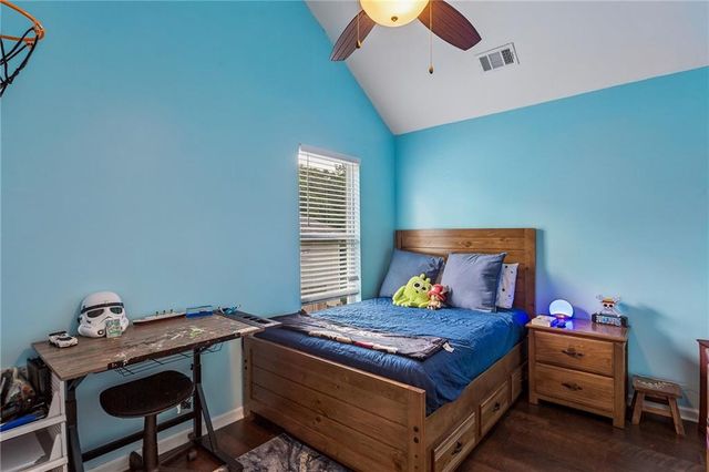 102 Legend Creek Drive, Canton, GA 30114