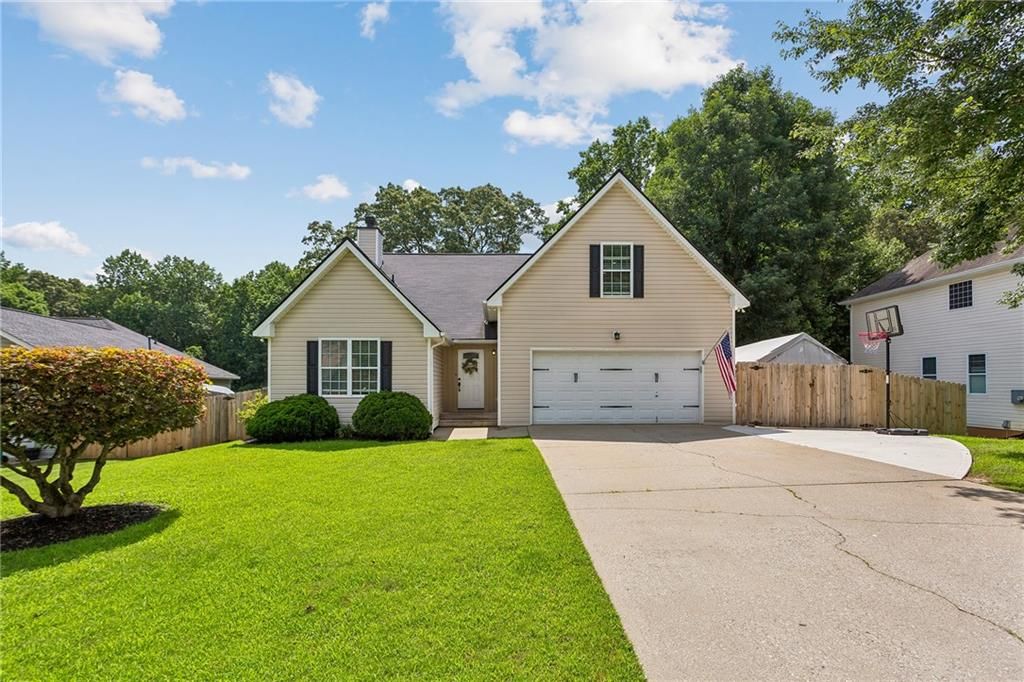102 Legend Creek Drive, Canton, GA 30114