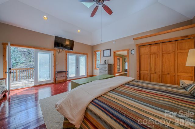 426 Cook Town Road, Bakersville, NC 28705