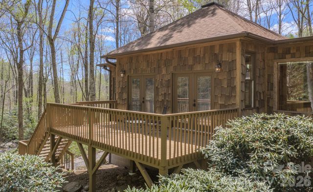 426 Cook Town Road, Bakersville, NC 28705