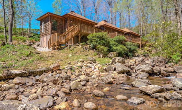 426 Cook Town Road, Bakersville, NC 28705