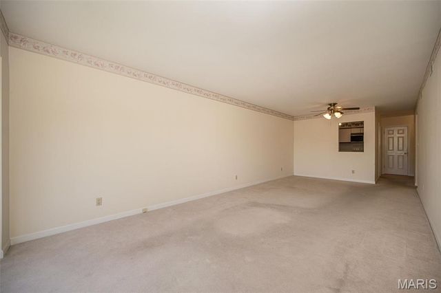415 W Jefferson Avenue 301, Kirkwood, MO 63122