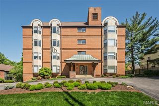 415 W Jefferson Avenue 301, Kirkwood, MO 63122