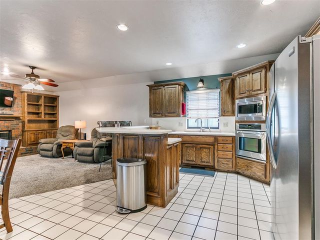 1300 Brixton Road, Edmond, OK 73034