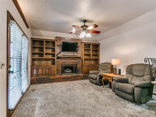 1300 Brixton Road, Edmond, OK 73034