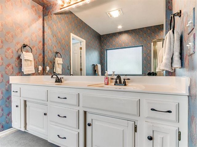 1300 Brixton Road, Edmond, OK 73034