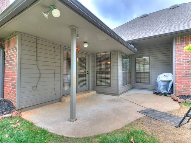 1300 Brixton Road, Edmond, OK 73034