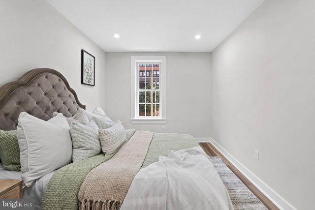 449 W BALTIMORE AVE, Media, PA 19063