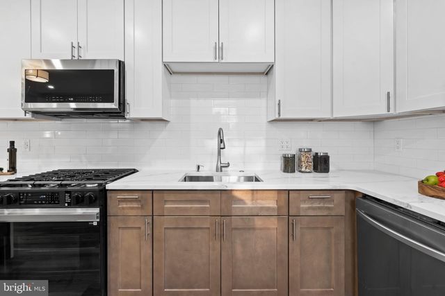 449 W BALTIMORE AVE, Media, PA 19063