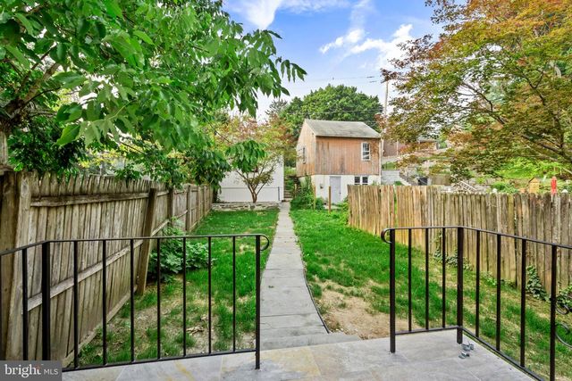 449 W BALTIMORE AVE, Media, PA 19063