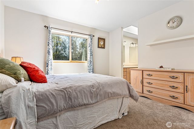 2389 W 95th Terrace, Blaine, WA 98230