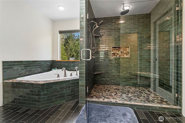 2389 W 95th Terrace, Blaine, WA 98230