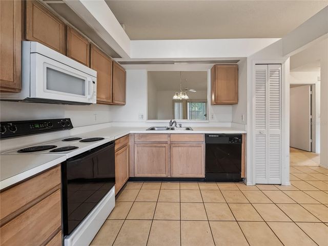 13530 SUMMERTON DRIVE, Orlando, FL 32824