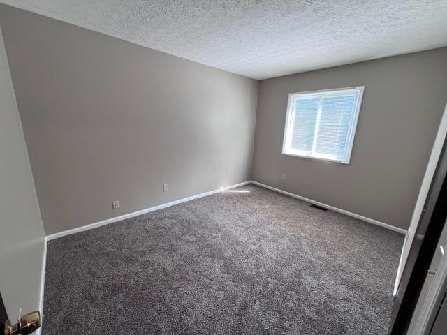 5860 Cooper Road, Westerville, OH 43081