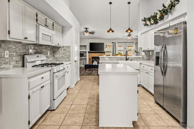 31565 Adour Way, Winchester, CA 92596