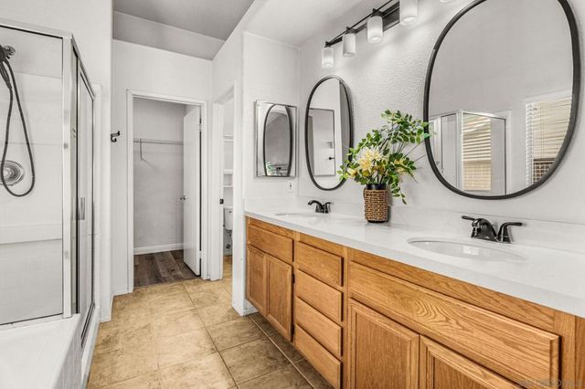 31565 Adour Way, Winchester, CA 92596